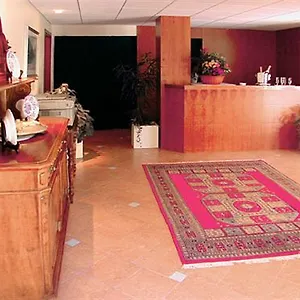 Funivie Del Maggiore Hotel Laveno