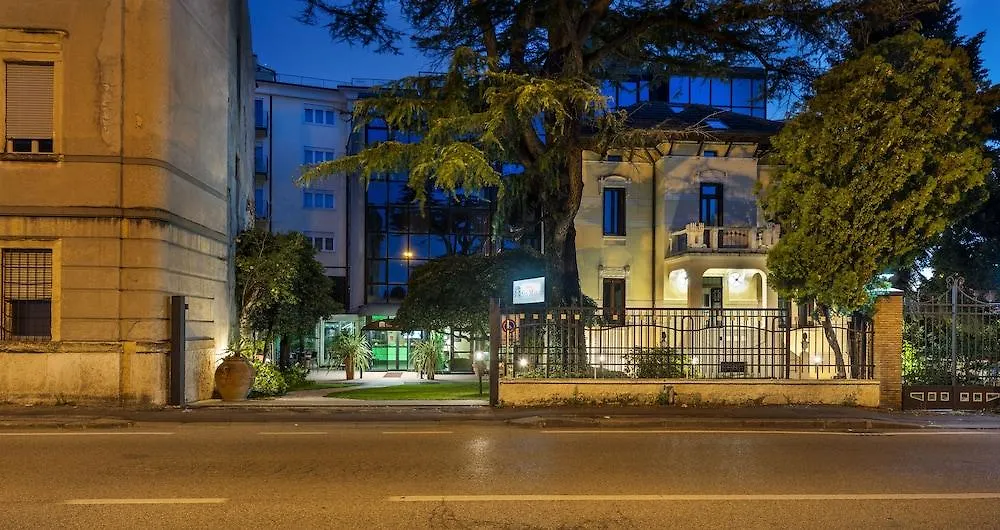 Hotel San Marco Fitness Pool & Spa Verona 4*,
